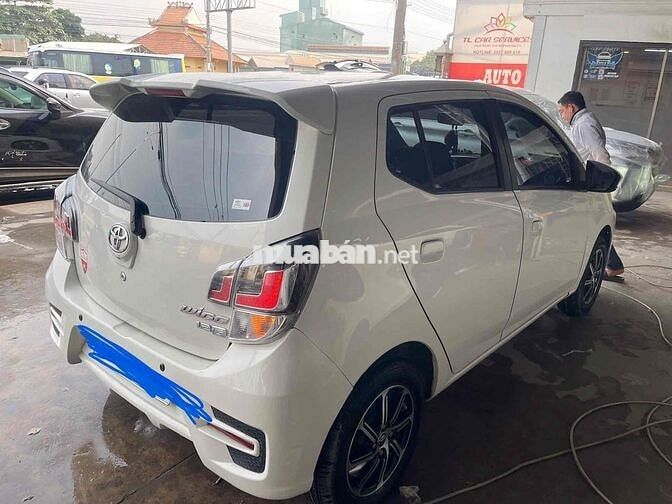 Toyota Wigo 5 chỗ Trắng