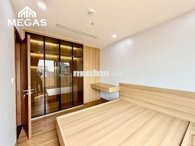 NEW, Ngay Yên hòa, 2n1k, ô tô đỗ cửa, 60m2, nuôi pet thoải mái