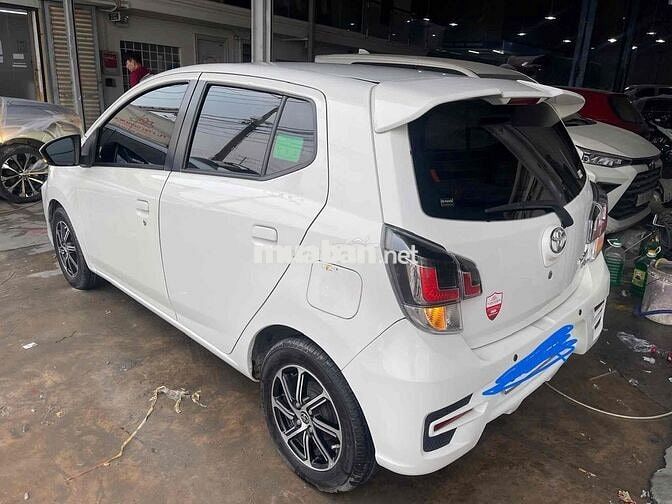 Toyota Wigo 5 chỗ Trắng