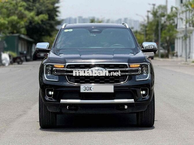 Ford Everest Titanium 2.0L 4x2 AT sản xuất 2023