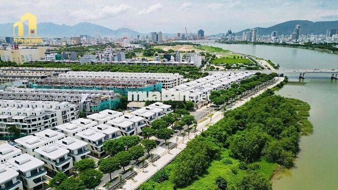 Cho thuê tòa căn hộ 9 phòng ngủ full nội thất đầy đủ gần Khu LotteMart