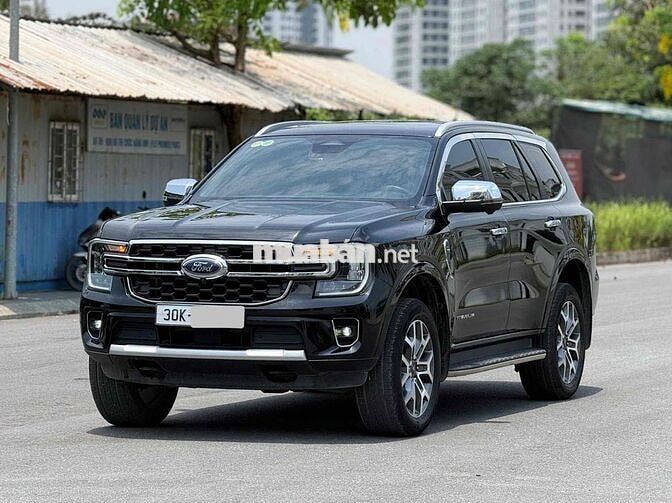 Ford Everest Titanium 2.0L 4x2 AT sản xuất 2023