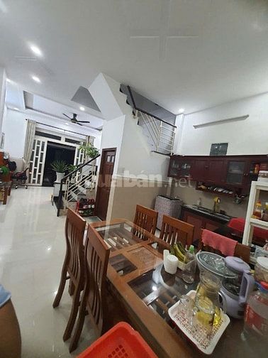 Bán nhà khu dân trí cao an ninh tốt đường số 6 linh xuân thủ đức tphcm