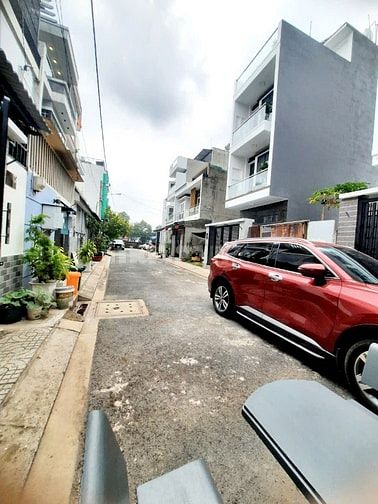 Bán nhà khu dân trí cao an ninh tốt đường số 6 linh xuân thủ đức tphcm