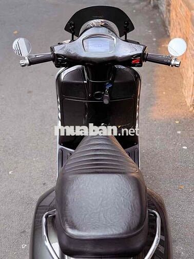 Piaggio Vespa GTS 300HPE Supertech 2020