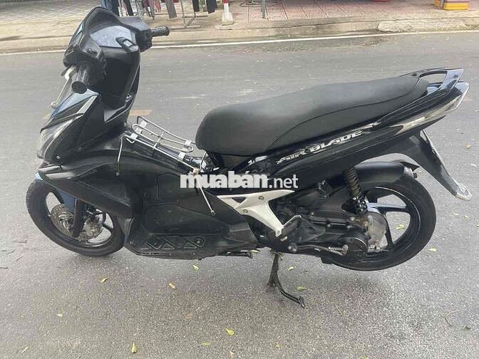 Honda Air Blade Xanh đen