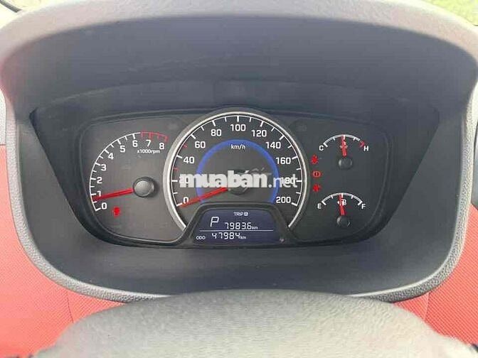 Hyundai i10 2018 Trắng 47000 km