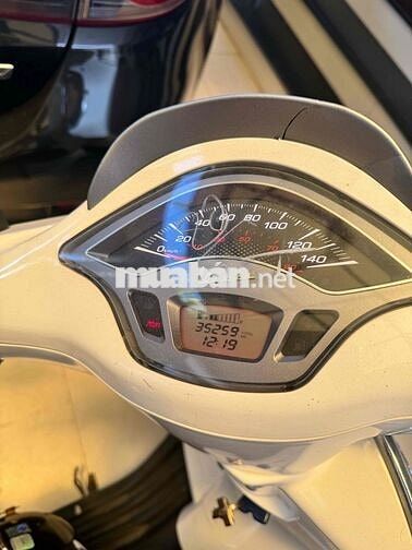 Piaggio Vespa Sprint 2019 35000 km Trắng