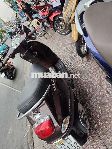 Piaggio Vespa LX màu Nâu