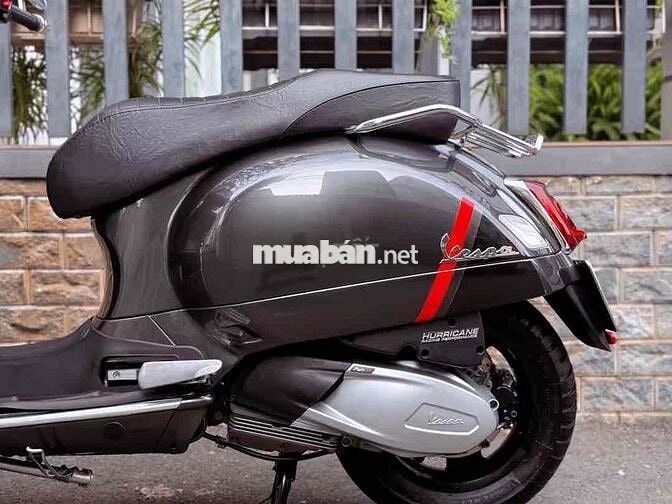 Piaggio Vespa GTS 300HPE Supertech 2020