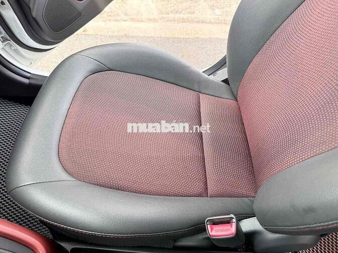 Hyundai i10 2018 Trắng 47000 km