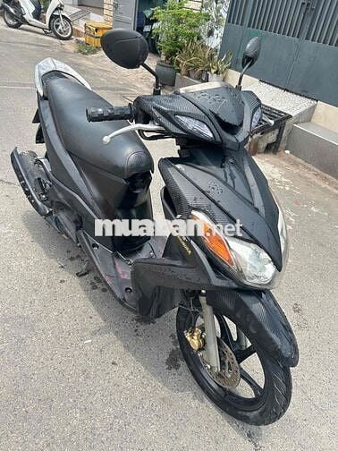 Yamaha Luvias Đen Êm ngon Tem trùm