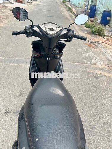 Yamaha Luvias Đen Êm ngon Tem trùm