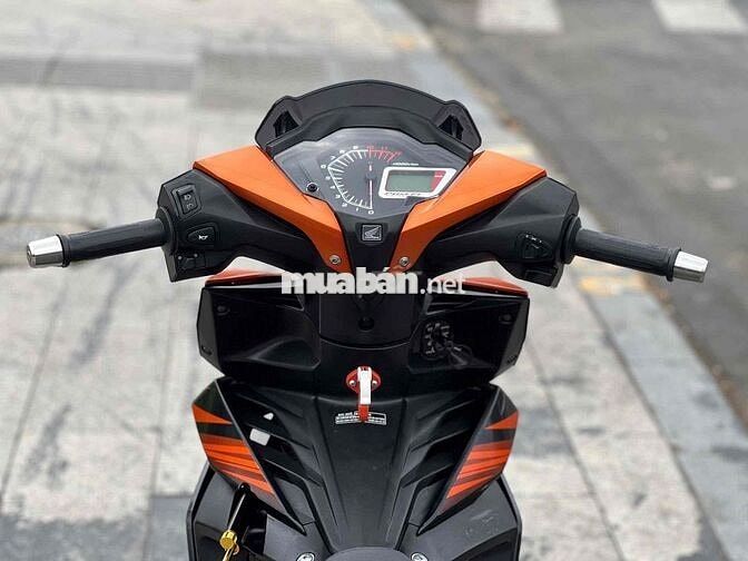 Honda Winner 150 V1 2018 Cam Đen