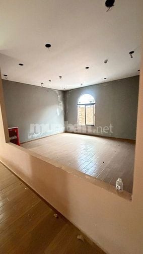 CHO THUÊ ĐẤT 1000M2 LÀM KHO XƯỞNG HOẶC VP.. TRUNG TÂM MỚI BÌNH DƯƠNG
