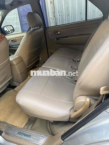 Toyota Fortuner 2009 Bạc máy dầu
