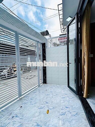 CHO THUÊ NHÀ TRỆT LẦU CÓ NỘI THẤT HẺM 42 ĐƯỜNG 30/4 PHƯỜNG NINH KIỀU
