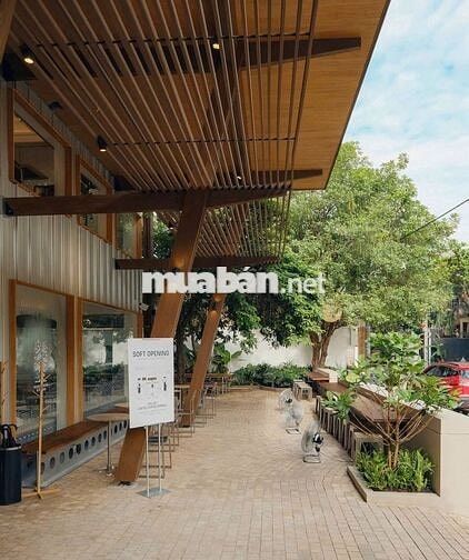 CHO THUÊ MẶT BẰNG MẶT TIỀN 25M KHU TRUNG TÂM QUẬN 1 