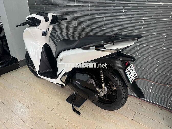 Honda SH150 2021 Trắng Đen 20.000km