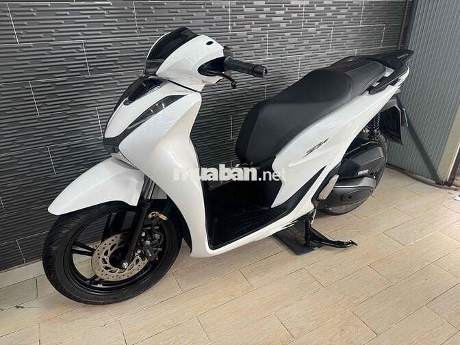 Honda SH150 2021 Trắng Đen 20.000km
