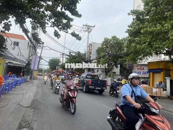 Bán nhà mặt tiền Nguyễn Thị Thập