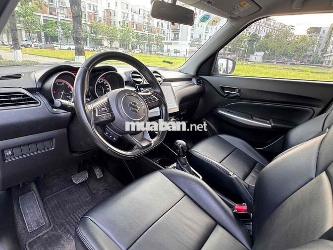 Suzuki Swift 2021 GLX 40000 km Trắng