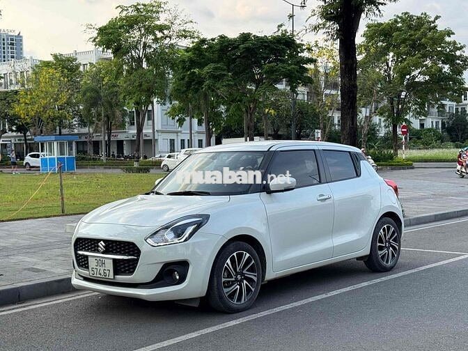 Suzuki Swift 2021 GLX 40000 km Trắng
