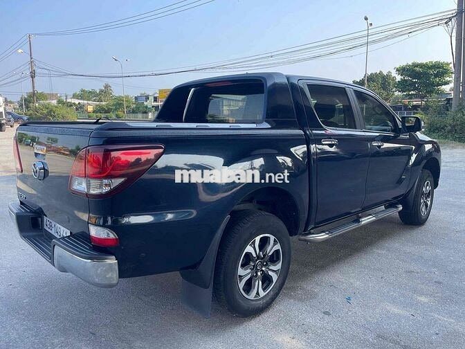 Mazda BT-50 2018 Đen