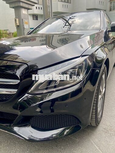 Mercedes-Benz C200 2018 Đen