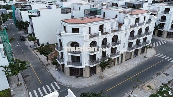 CĂN GÓC 2 MẶT TIỀN VỈA HÈ LỚN - ĐẬU XE DỄ - PHÙ HỢP MỌI MÔ HÌNH