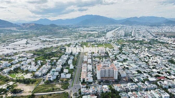CĂN GÓC 2 MẶT TIỀN VỈA HÈ LỚN - ĐẬU XE DỄ - PHÙ HỢP MỌI MÔ HÌNH