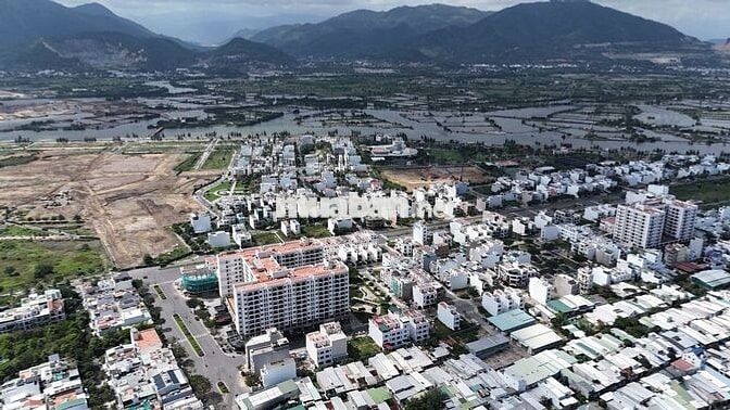 CĂN GÓC 2 MẶT TIỀN VỈA HÈ LỚN - ĐẬU XE DỄ - PHÙ HỢP MỌI MÔ HÌNH