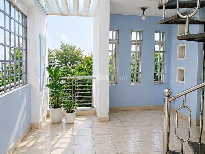 BÁN NHÀ MẶT TIỀN KINH DOANH 4 TẦNG– KHU VIP TÊN LỬA, BÌNH TÂN ,