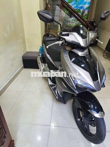 Airblade 2017 Fi trùm mền bstp mới 98 %