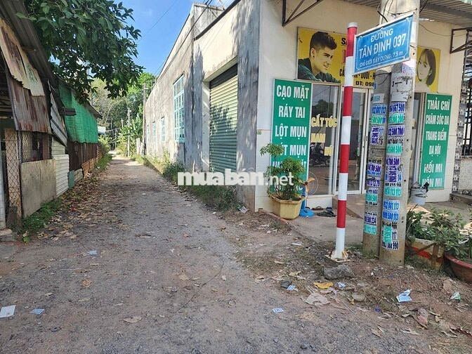 VUÔNG VẮN 167,4m2 FULL THỔ ĐƯỜNG TÂN ĐỊNH 037, BẾN CÁT, BD CHỈ 679