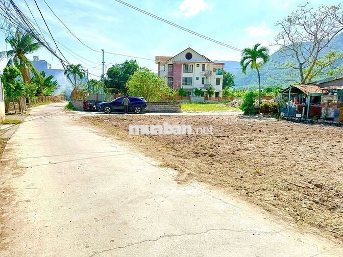HÀNG ĐẸP NAM NHA TRANG – FULL THỔ CƯ  Nam Nha Trang