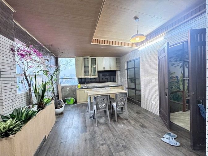 BÁN NHÀ DÂN XÂY TRUNG TÂM NGUYỄN VĂN CỪ LONG BIÊN 