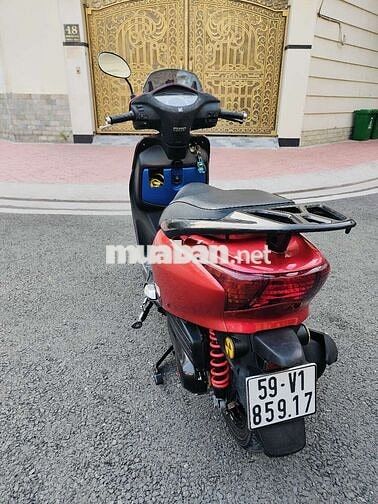 Honda Xe máy màu Đỏ