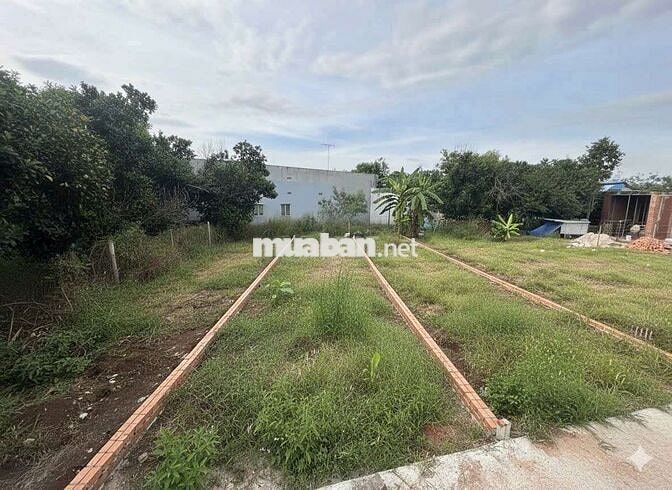 Đất ngộp ngay Ngô Quyền, gần chợ Xuân Thanh Long Khánh