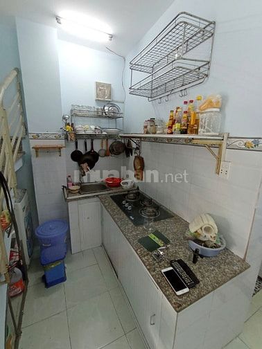 Cần bán nhà HXH - Chính chủ. Nhà 2MT, CCVB