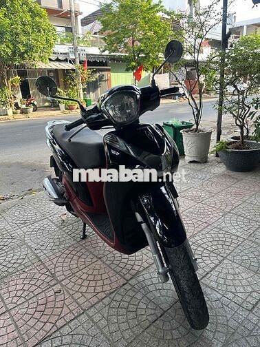 Honda SH Mode Đen, Đỏ