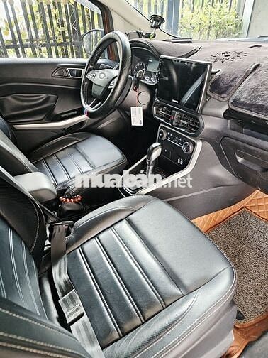 Ford EcoSport Nâu