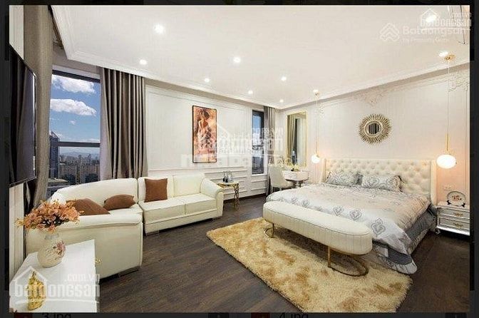 cần bán nhà mặt sân ngõ 43 phố Nguyễn Ngọc Nại DTSĐ 47m,4T,giá 16,5 tỷ