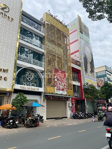 Hạ giá 10 tỷ - ngộp bank bán gấp nhà Võ Văn Tần,Q3 - 7.2x11m - 4 tầng