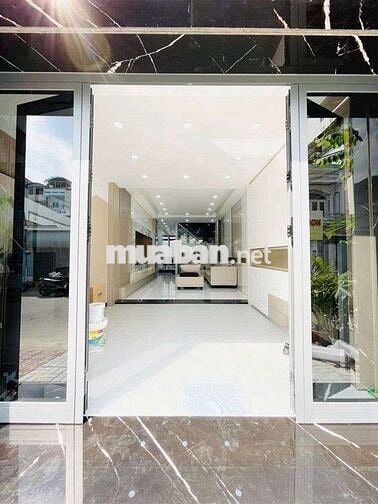 BÁN SIÊU PHẨM NHÀ PHỐ 4 TẦNG CÓ THANG MÁY - MẶT TIỀN ĐƯỜNG 51 - QUẬN 7