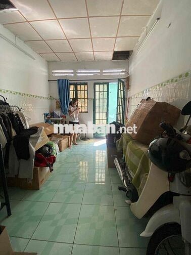 Cho thuê nhà gần ĐH Cảnh Sát,/kha vạn cân,p.Linh Tây giá 5,5tr còn TL