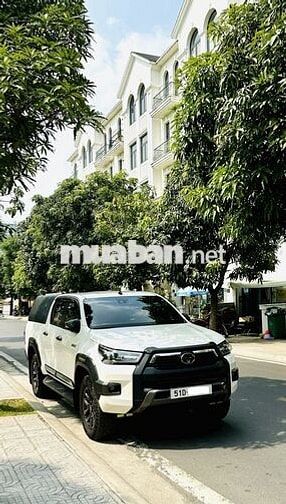 Toyota Hilux Adventure V 4x4