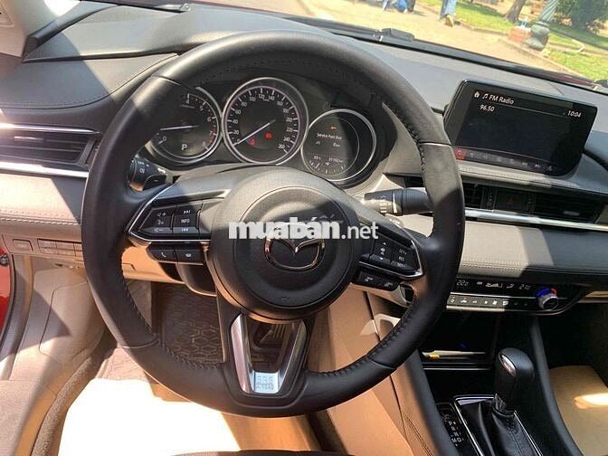 Mazda 6 2024 Premium 2.0 AT - 31.000 km
