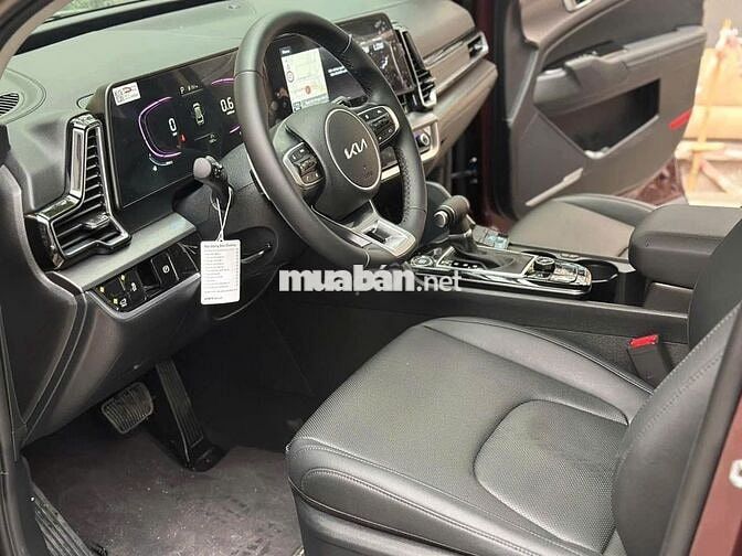 KIA Sportage 2.0G Premium 2025 giảm ngay 60 triệu