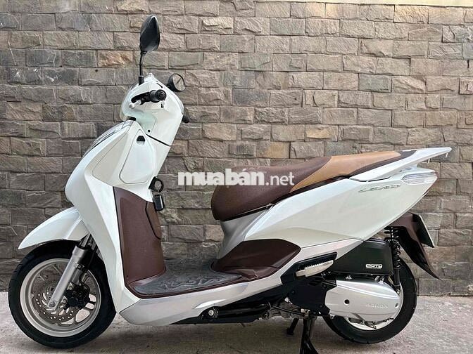 Honda Lead 2018 màu Trắng